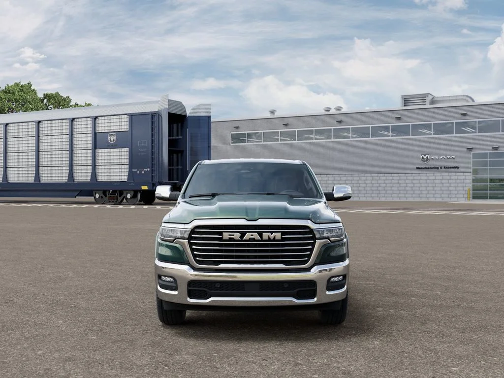 New 2026 Serrano-Green Metallic Exterior Paint RAM Laramie image 7