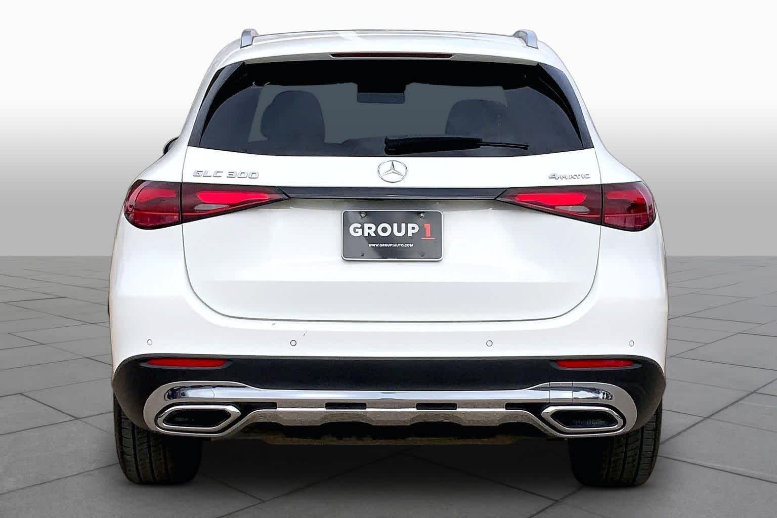 Used 2025 Polar White Mercedes-Benz GLC 300 image 5