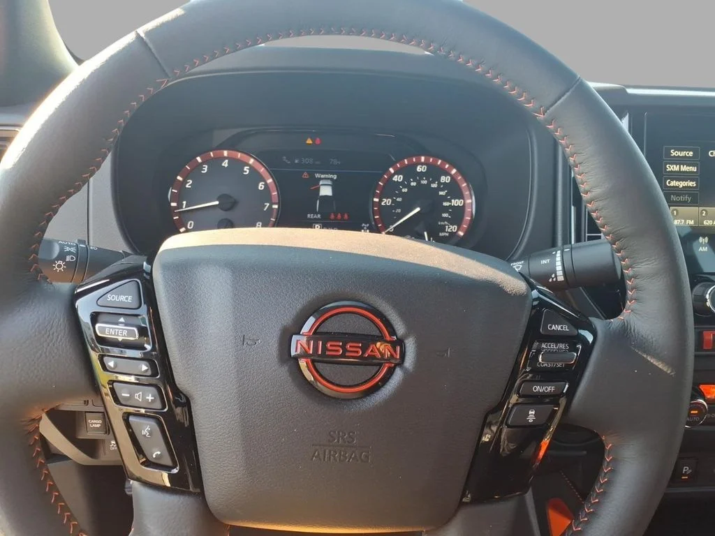 2025 Nissan Frontier PRO-4X - Photo 24