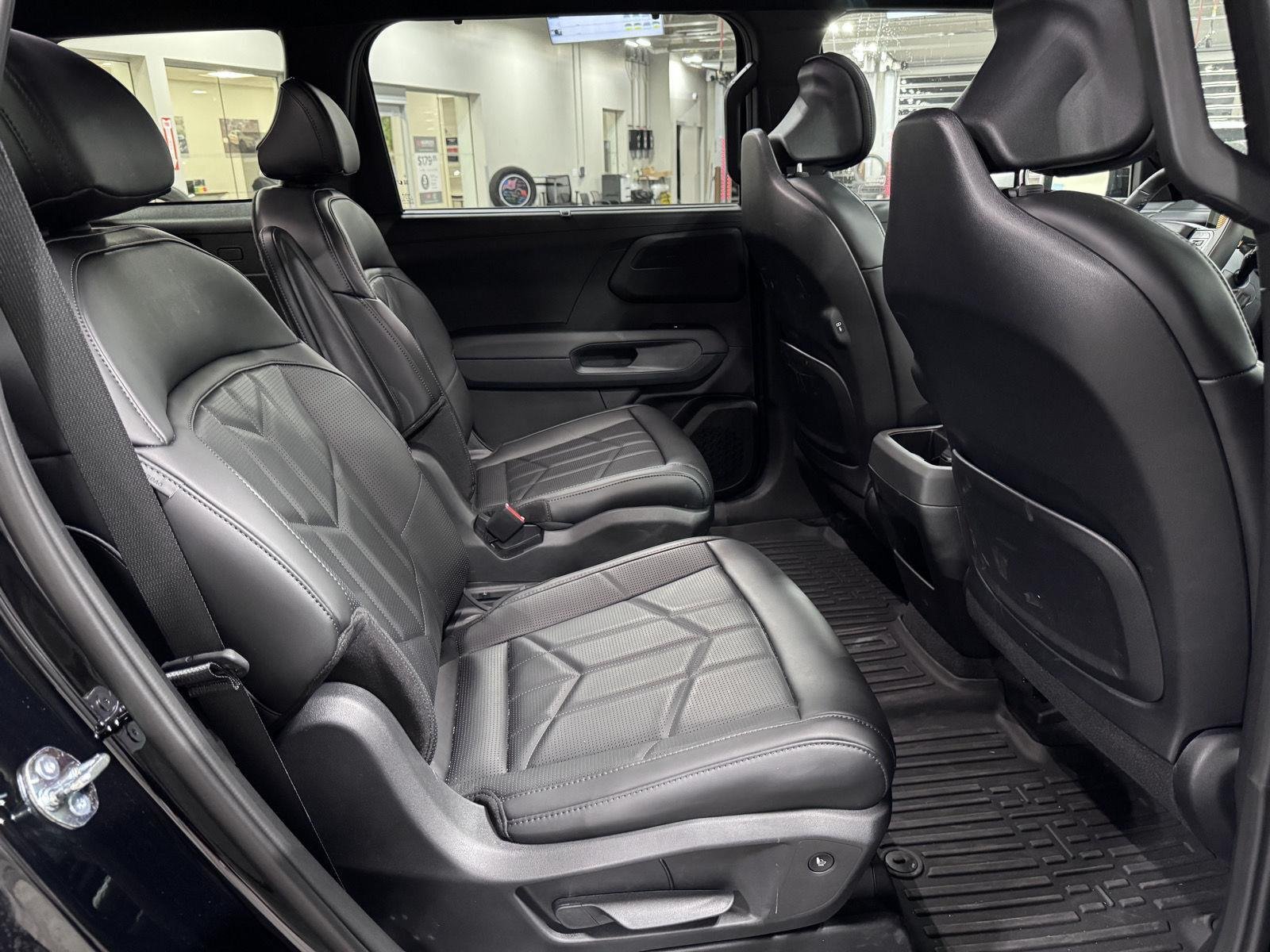 Used 2027 Ebony Black Kia X-Line EX image 16