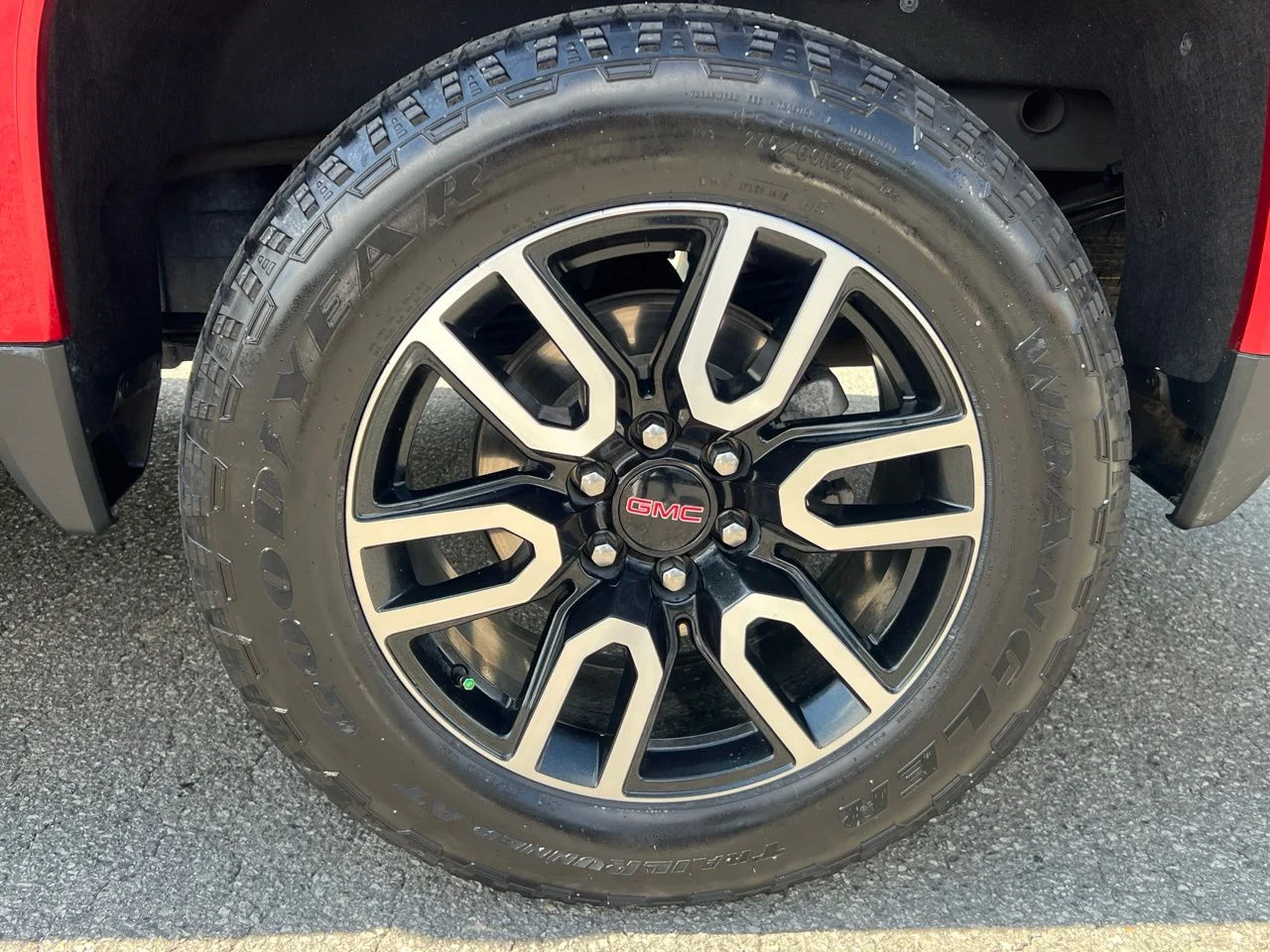Used 2023 Red GMC AT4 image 18