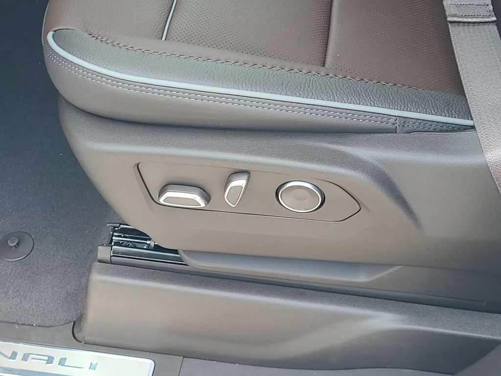 2026 GMC Sierra 1500 Denali - Photo 16
