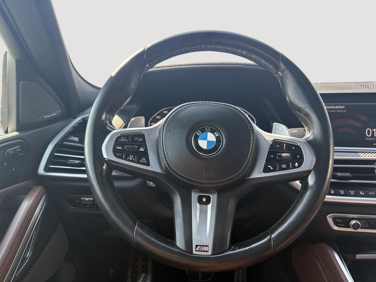 Used 2023 Gray BMW M50i image 20