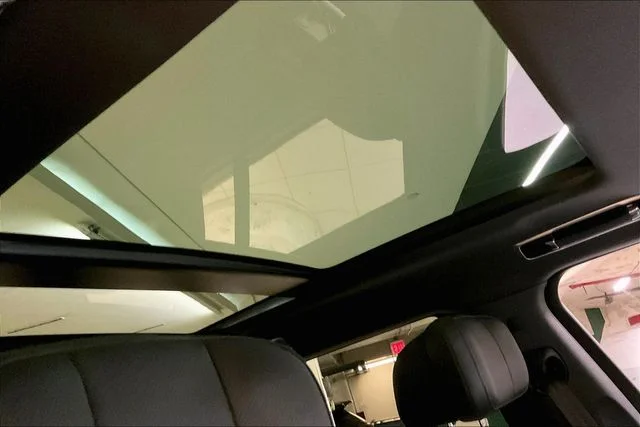 Certified Used 2024 Black Land Rover Autobiography image 29