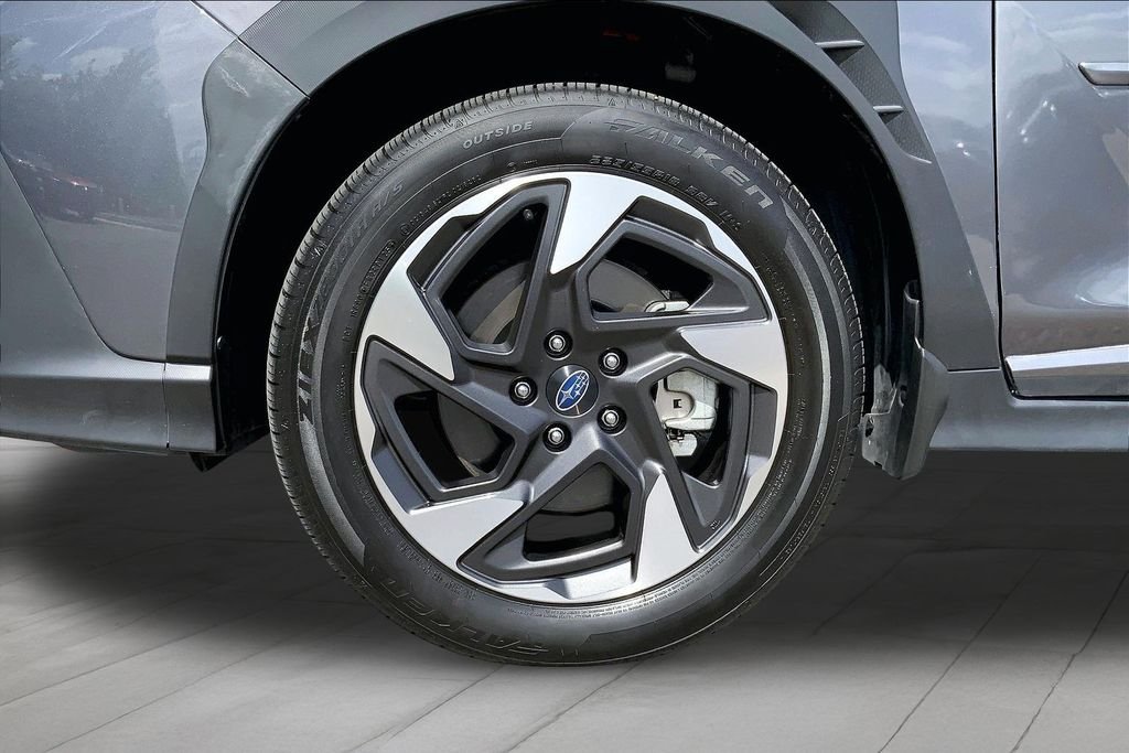 Used 2025 Gray Subaru Limited image 32