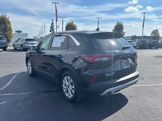 Used 2023 Black Ford Active image 9
