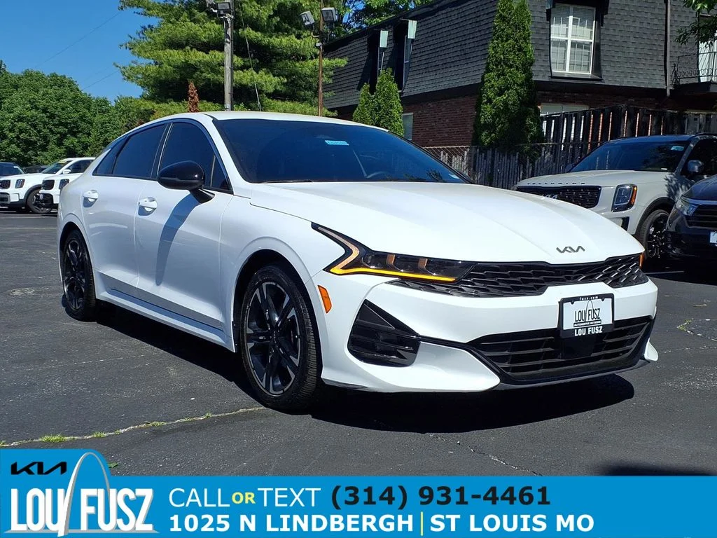 2024 Kia Optima GT-Line AWD's photo