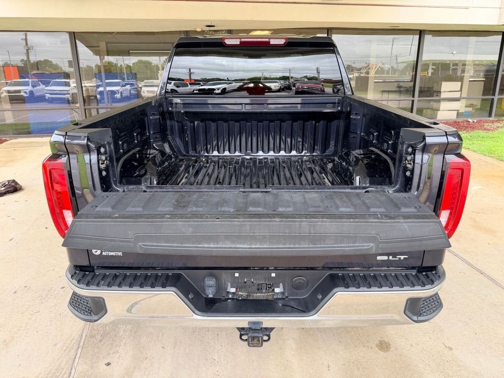 Used 2025 Silver GMC SLT image 31