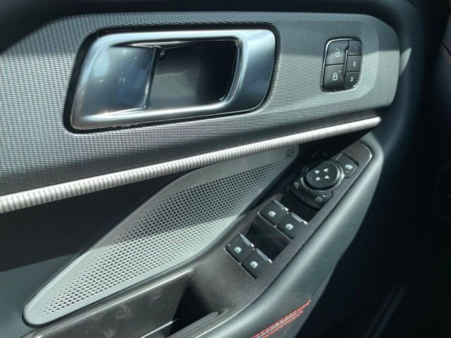 New 2026 Star White Metallic Tri-Coat Ford ST image 10