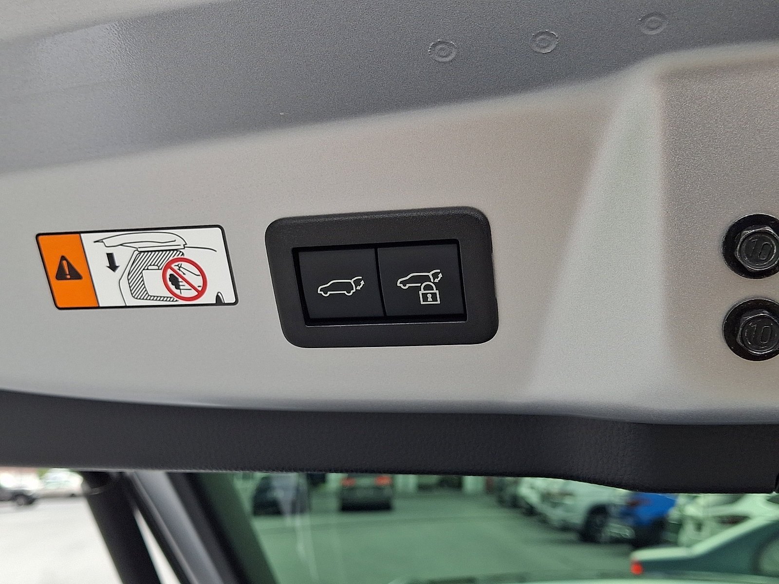 Certified Used 2025 CUTTING EDGE Toyota Limited image 30