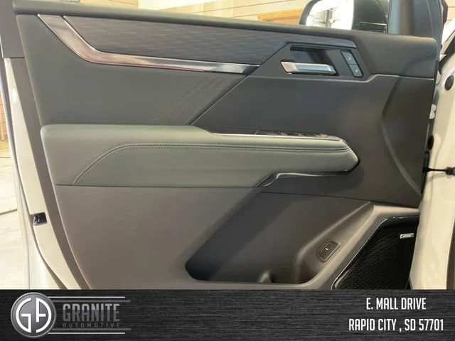 2025 GMC Acadia AT4 - Photo 20