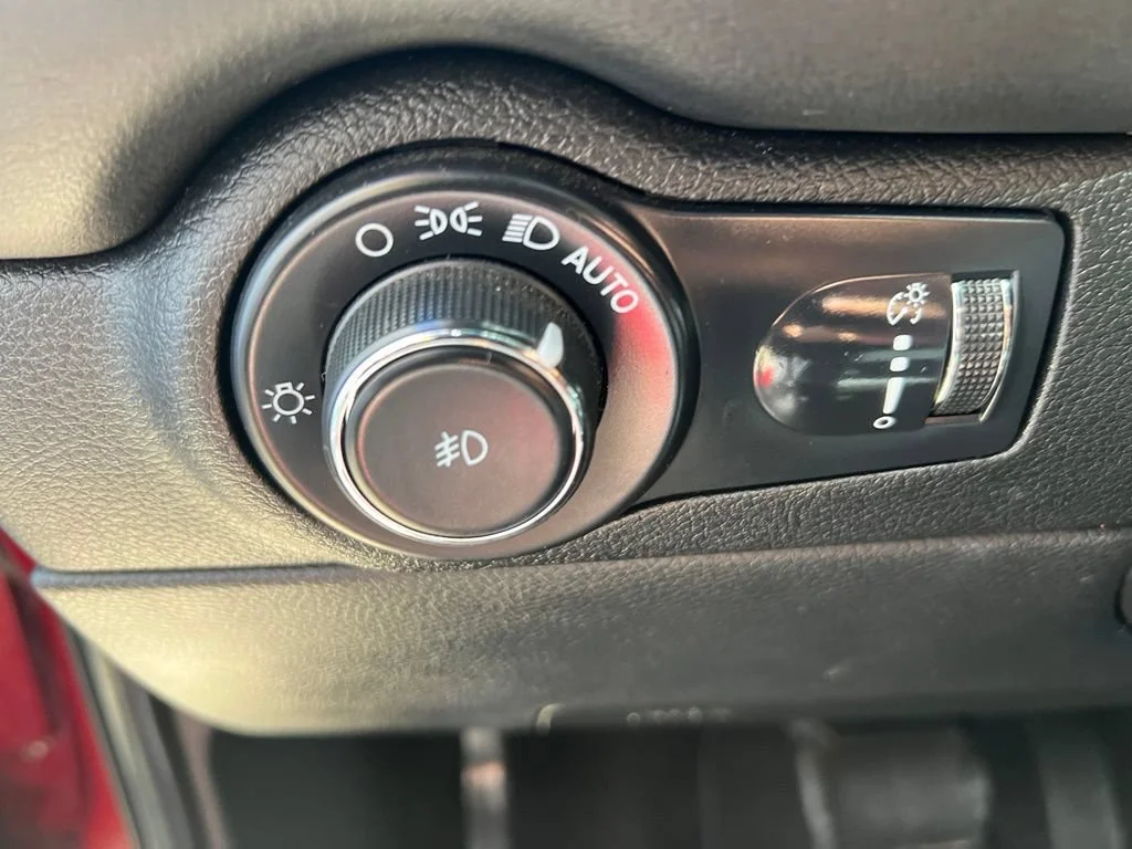 Used 2022  Dodge Citadel image 14