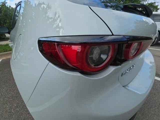 Used 2025 White Mazda 2.5 S Select Sport image 12
