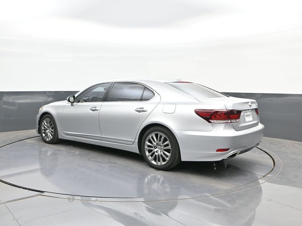 Used 2013 Silver Lexus 460 L image 5