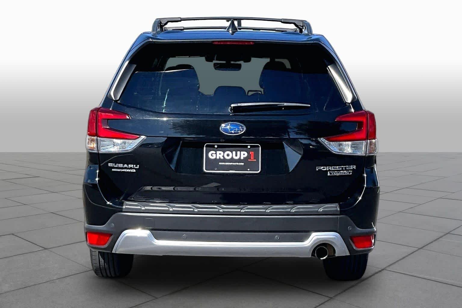 Used 2021 Crystal Black Silica Subaru Touring image 5