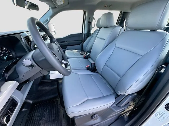New 2026 Oxford White Ford XL image 13