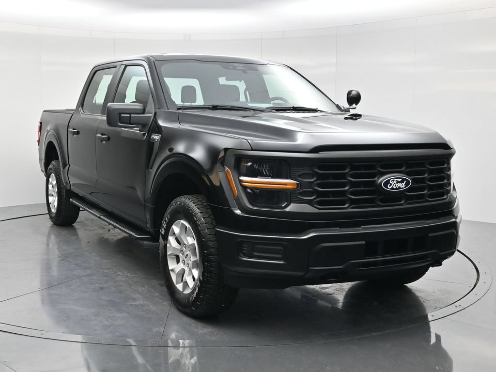 Used 2025 Black Metallic Ford XL image 3