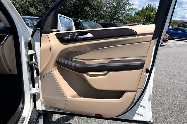 Used 2018  Mercedes-Benz GLE 350 image 28