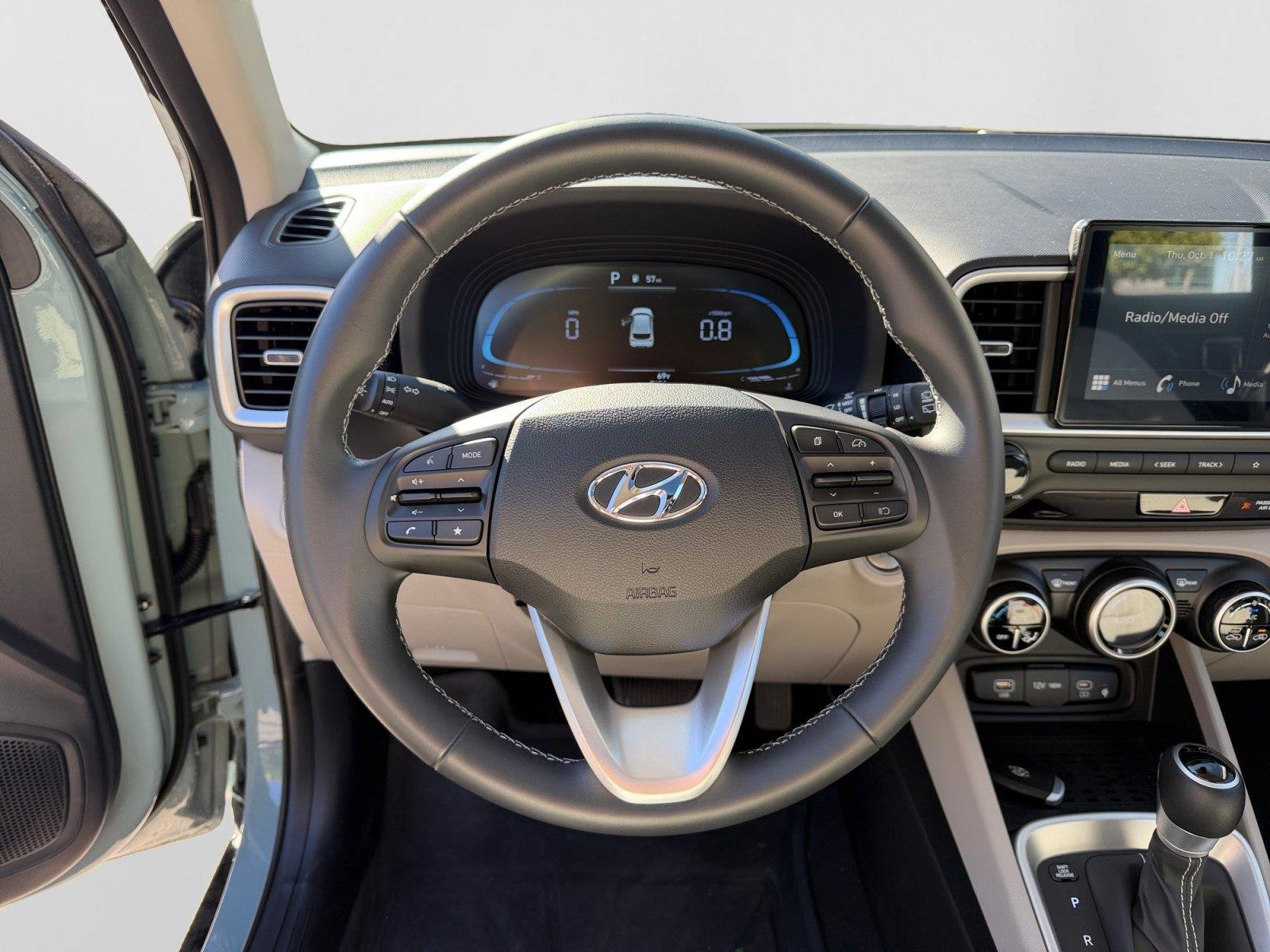 Used 2026 Mirage Green Hyundai SEL image 17