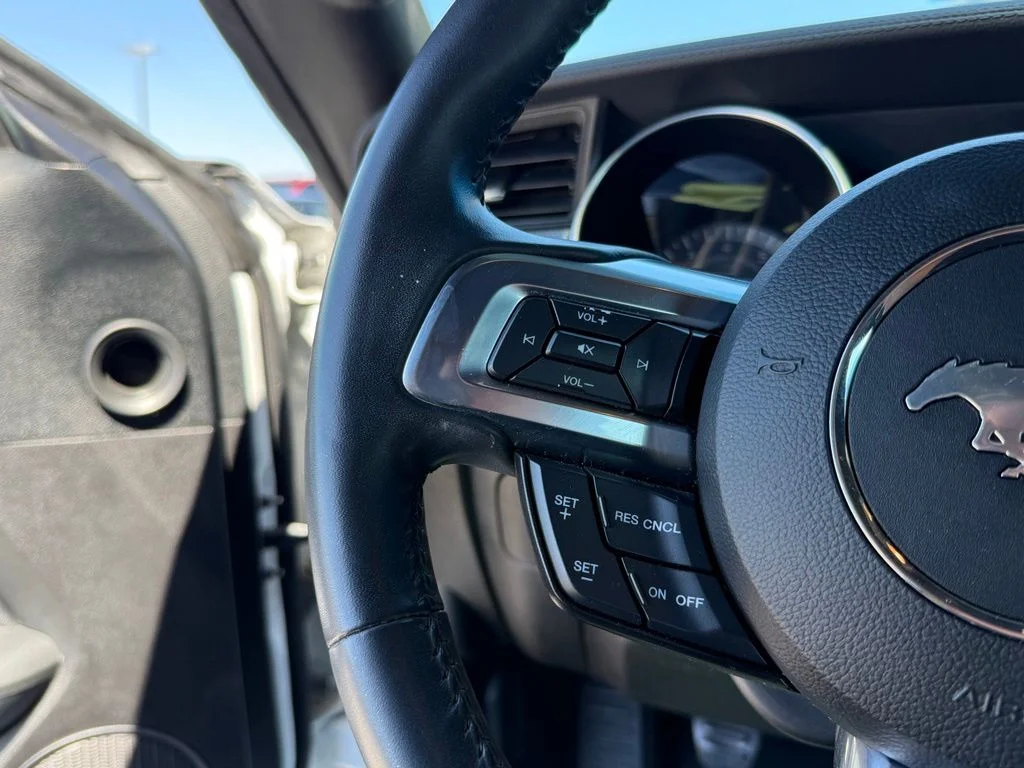 Used 2022 White Ford GT image 19