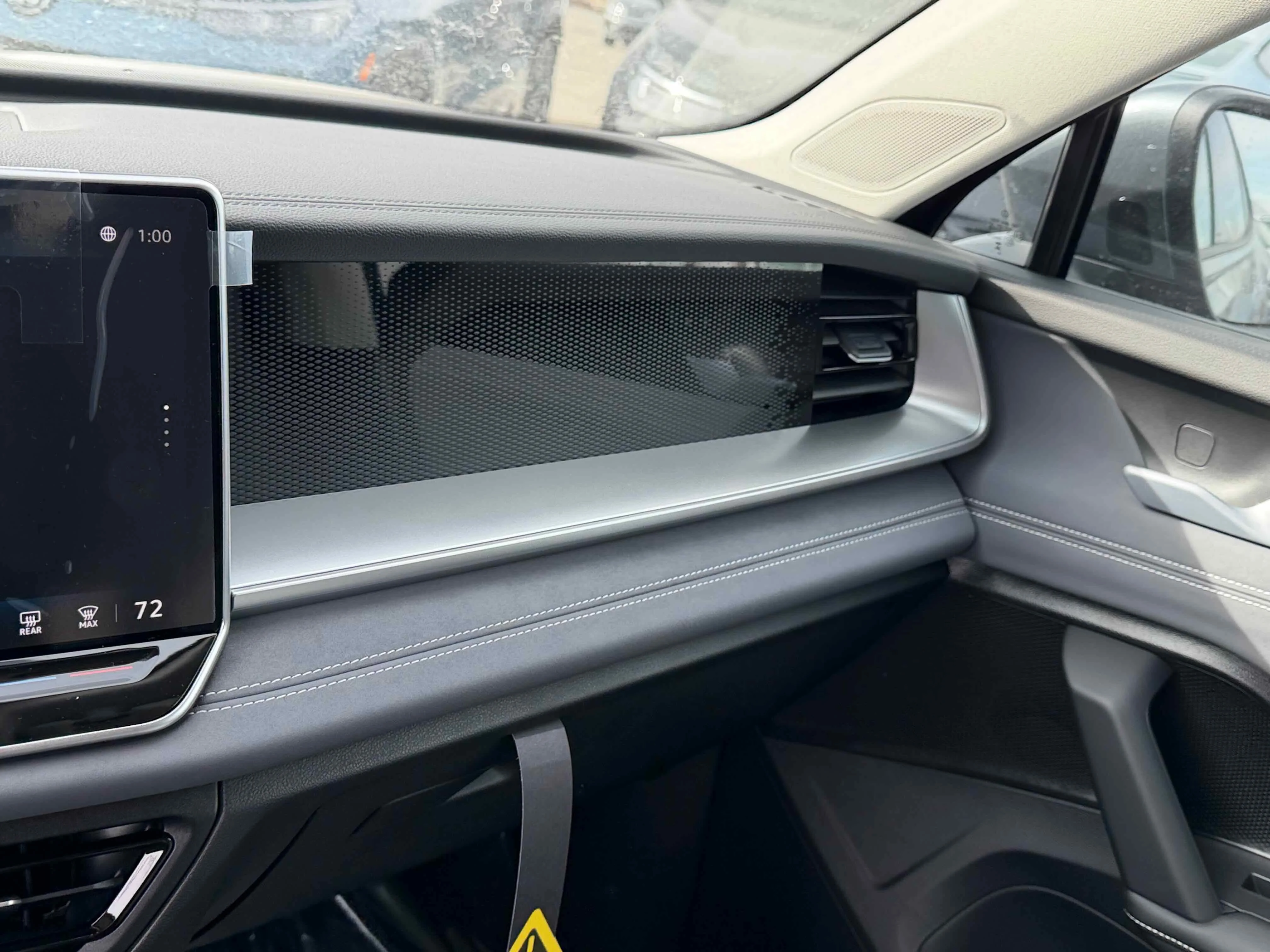New 2026 Platinum Gray Volkswagen SE image 22