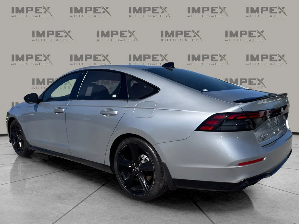 Used 2024 Silver Honda Sport-L image 3