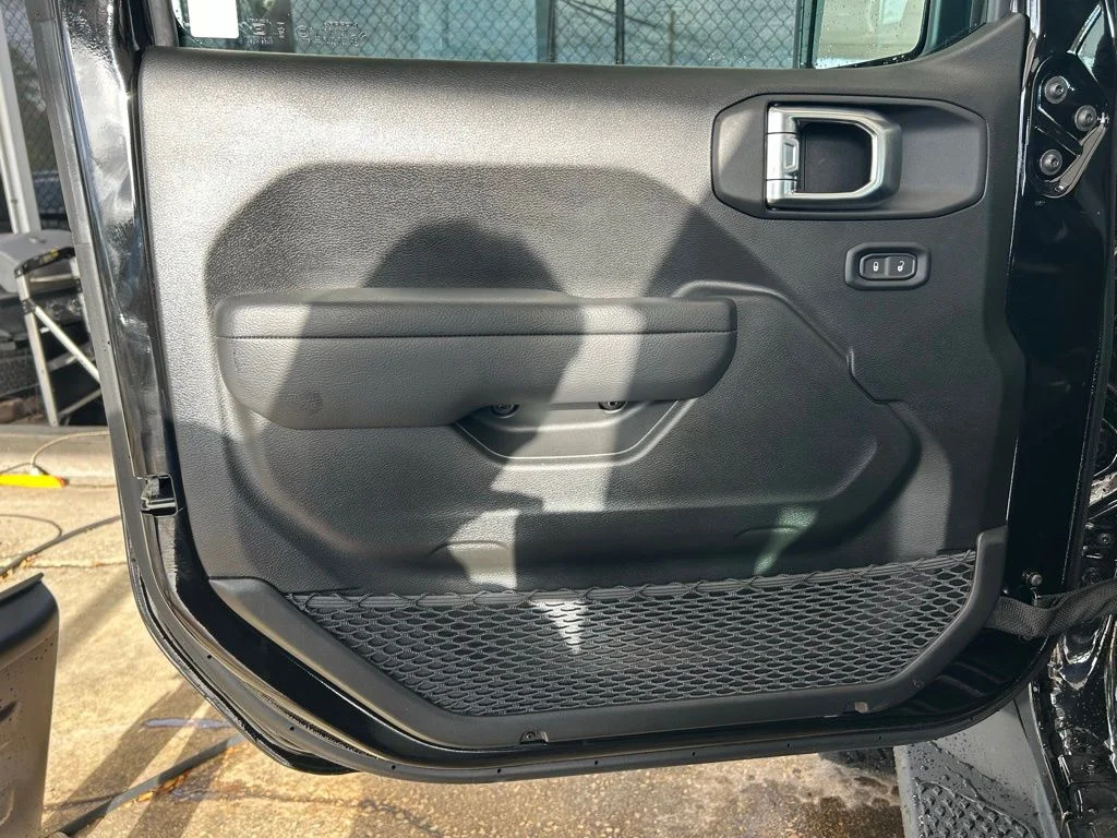 New 2026 Black Clear-Coat Exterior Paint Jeep Sport image 45