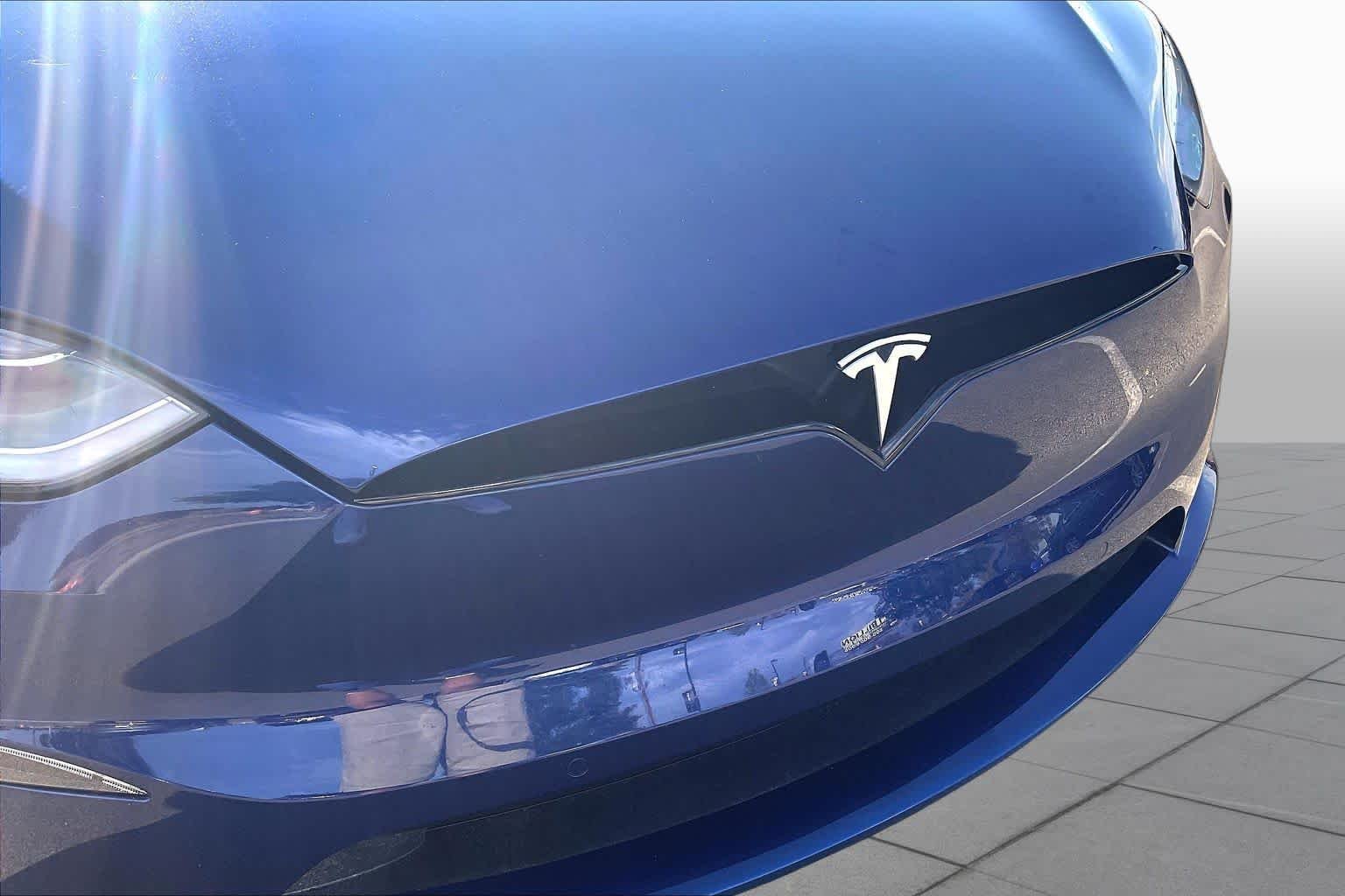 2022 Tesla Model X Long Range - Photo 27