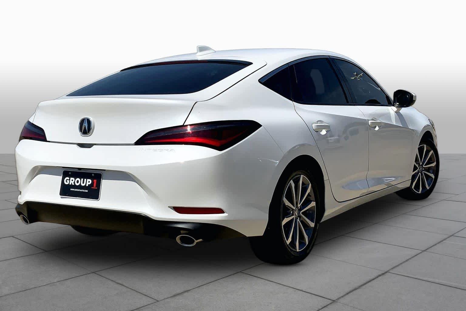 Used 2026 Platinum White Pearl Acura  image 13