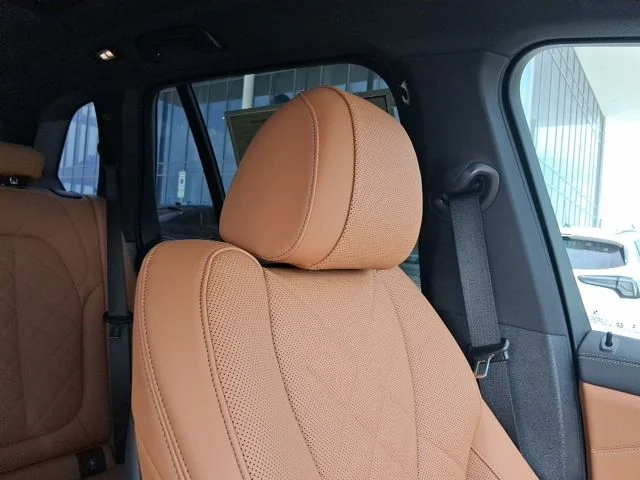 2026 BMW X5 40i - Photo 18
