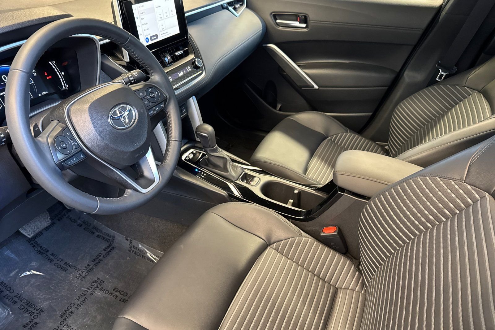 Used 2024  Toyota Hybrid XSE image 12