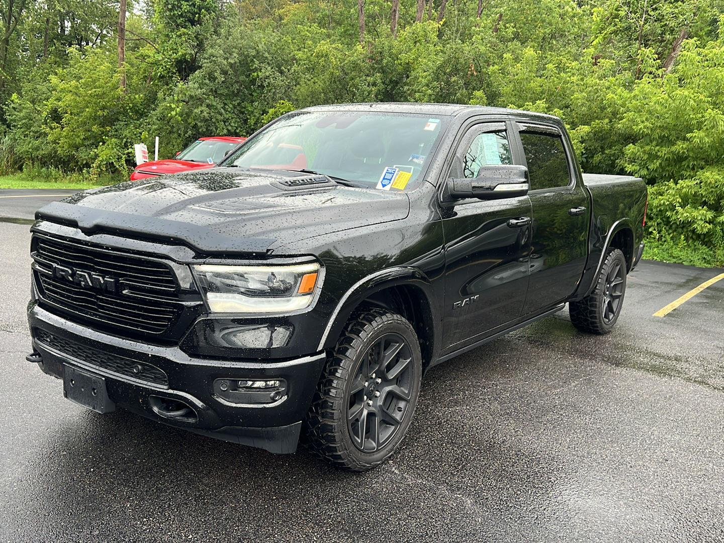 Used 2021 Diamond Black Crystal Pearlcoat Ram Laramie image 2