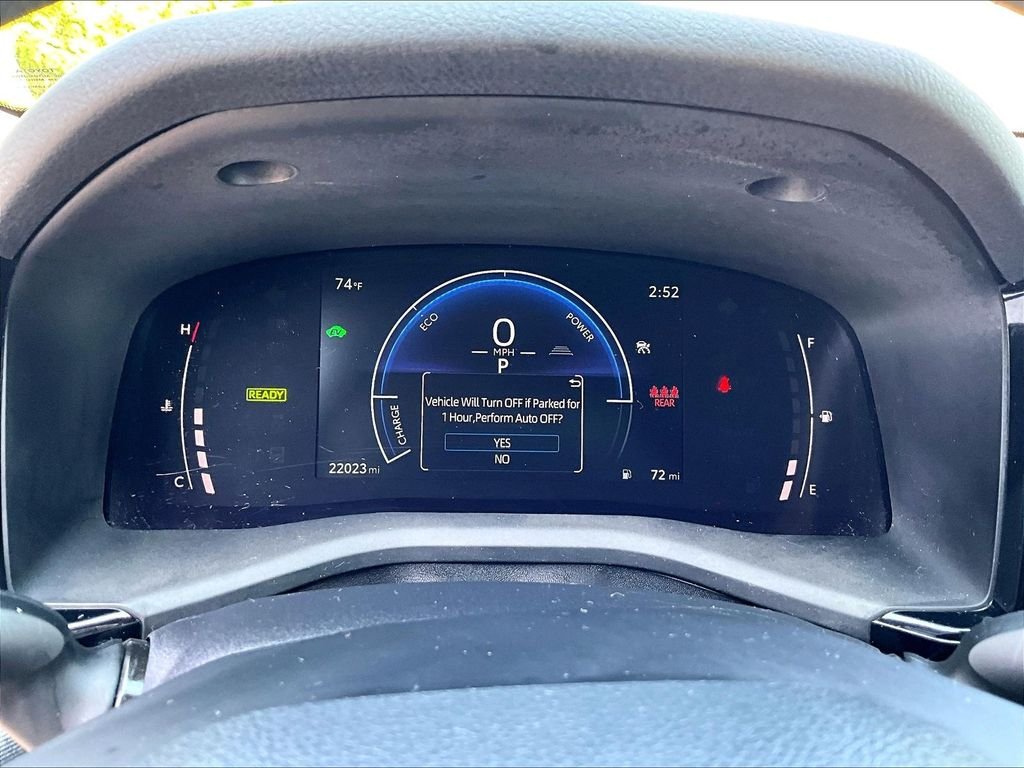 Used 2025  Toyota LE image 24