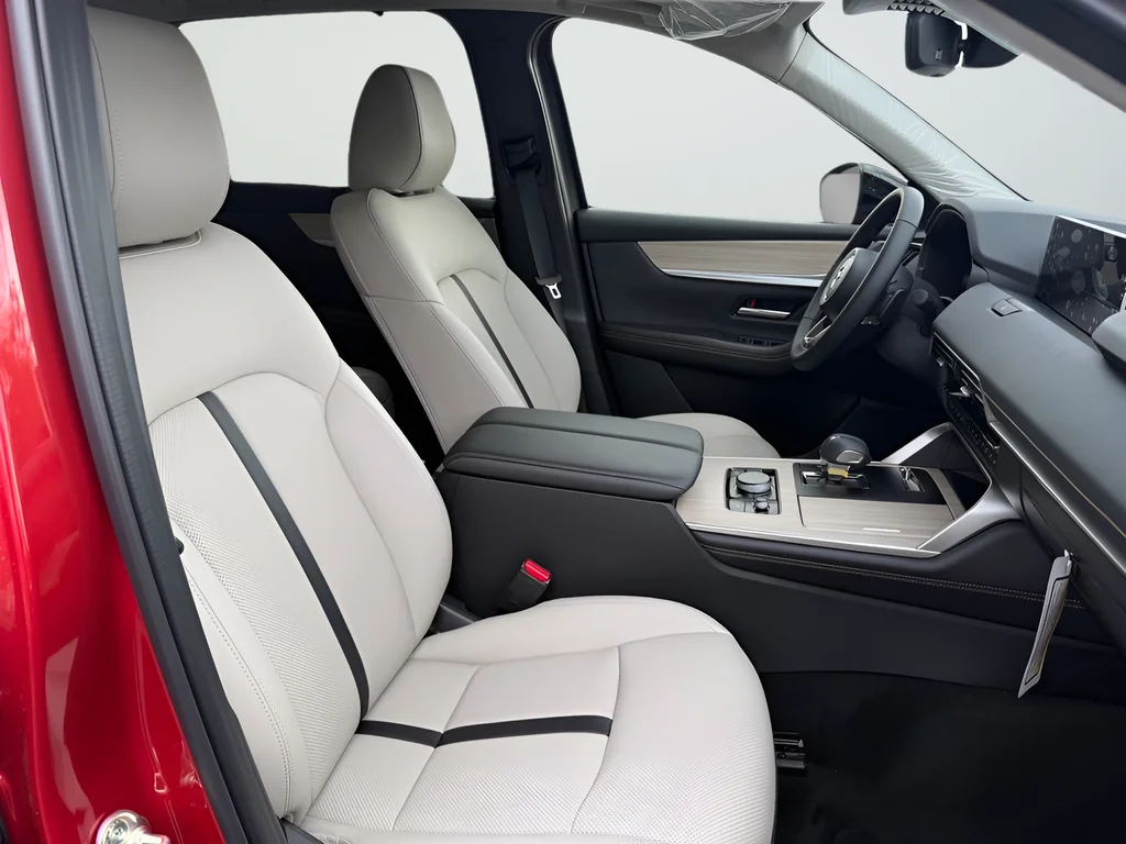 New 2026 Red Mazda 3.3 Turbo Premium image 28