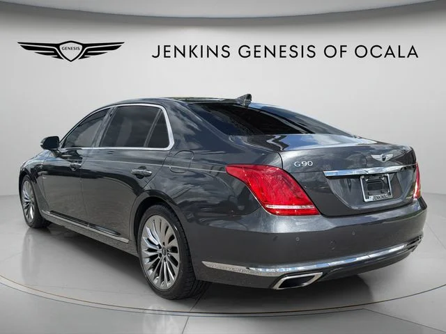 Used 2019 Gray Genesis 3.3T Premium image 5