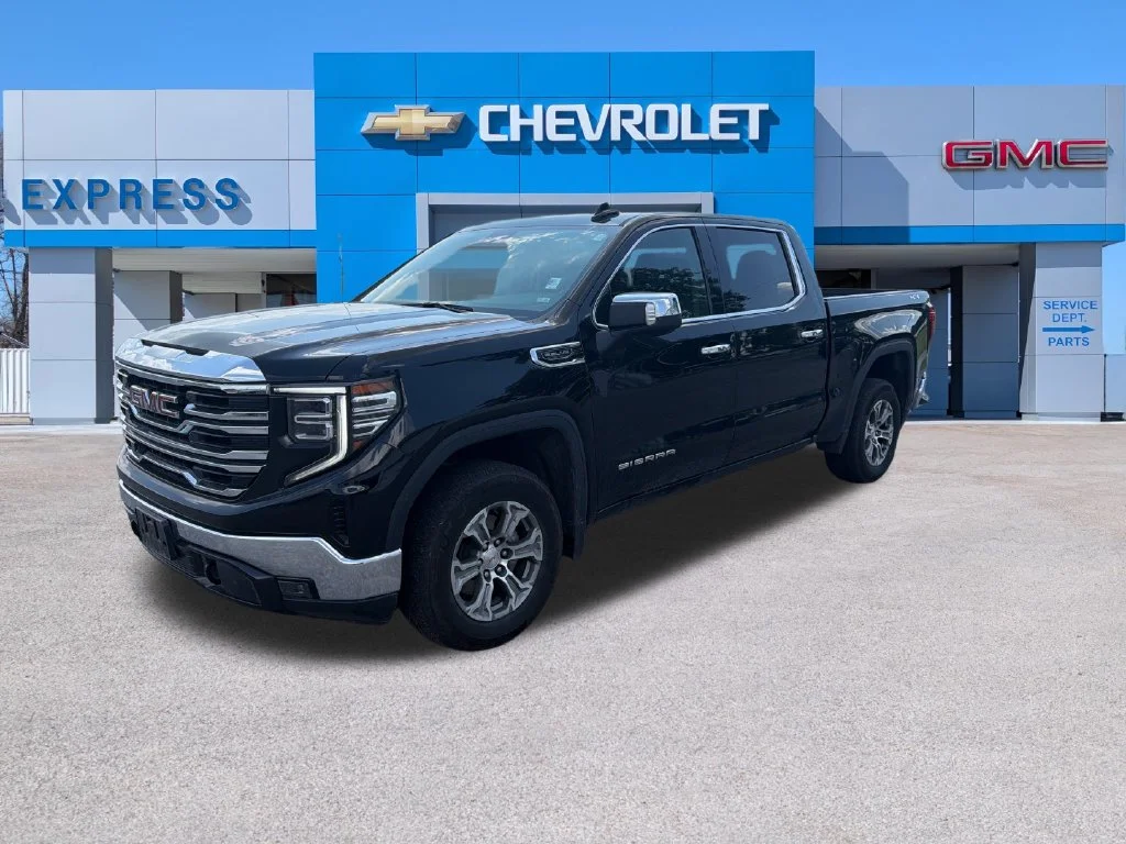 Used 2025 Black GMC SLT image 7