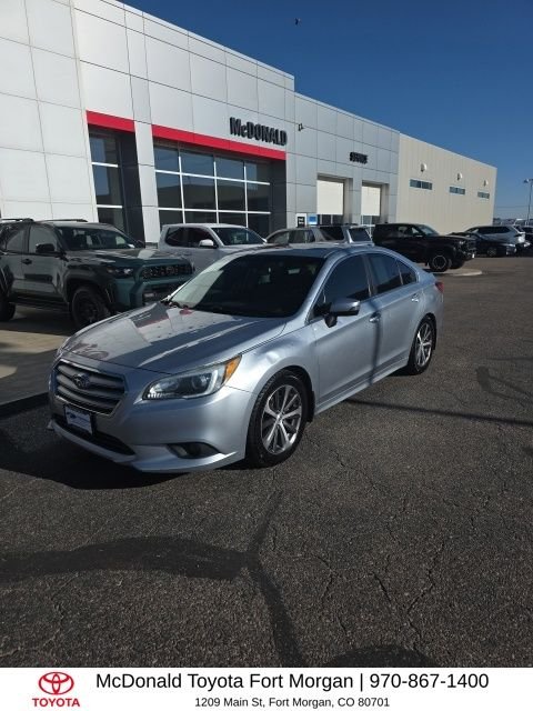 Used 2016 Silver Subaru 2.5i image 1