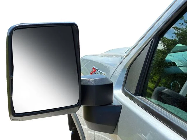 Used 2022 Silver Chevrolet WT image 10
