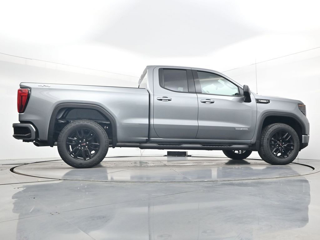 New 2026 Sterling Metallic GMC Elevation image 28