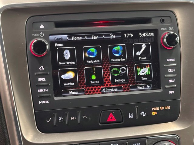 Used 2016 WHITE FROST TRICOAT GMC Denali image 33