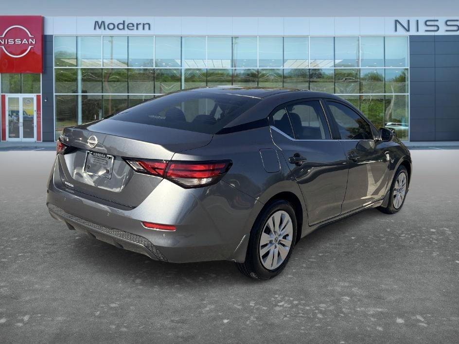 Used 2025 Gun Metallic Nissan S image 5