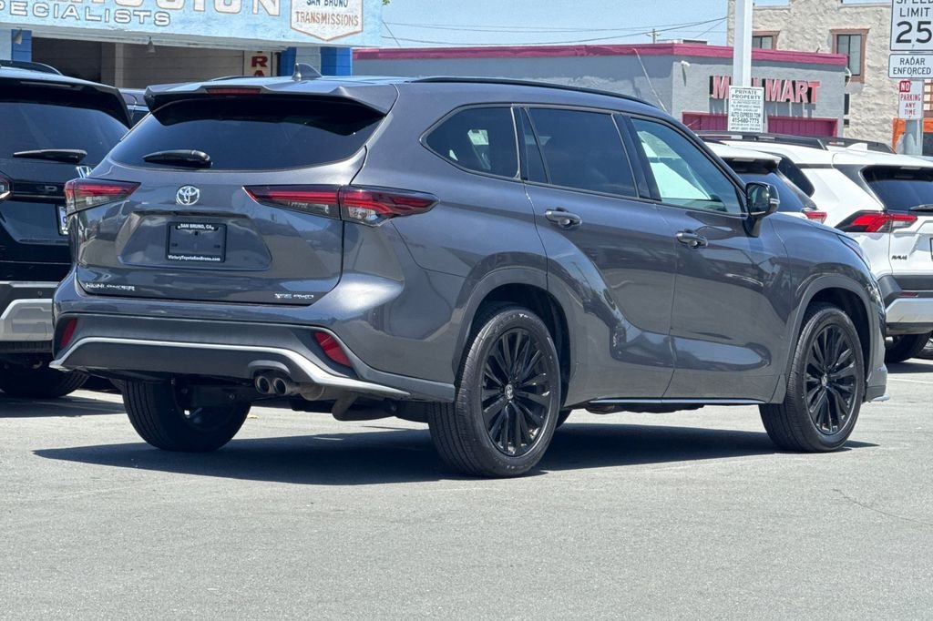Used 2025 Gray Toyota XSE image 4