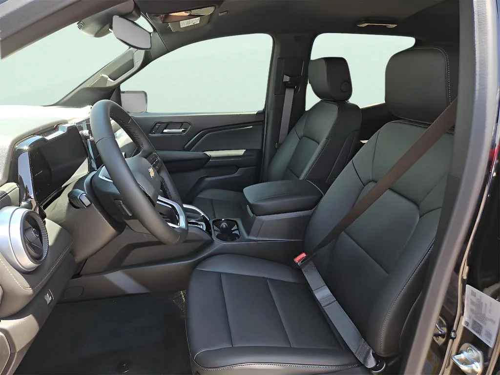 2026 Chevrolet Colorado LT - Photo 23