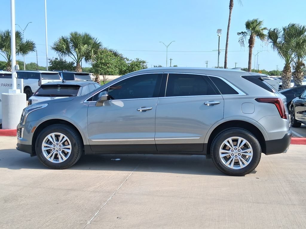 Used 2023 Argent Silver Metallic Cadillac Luxury image 3