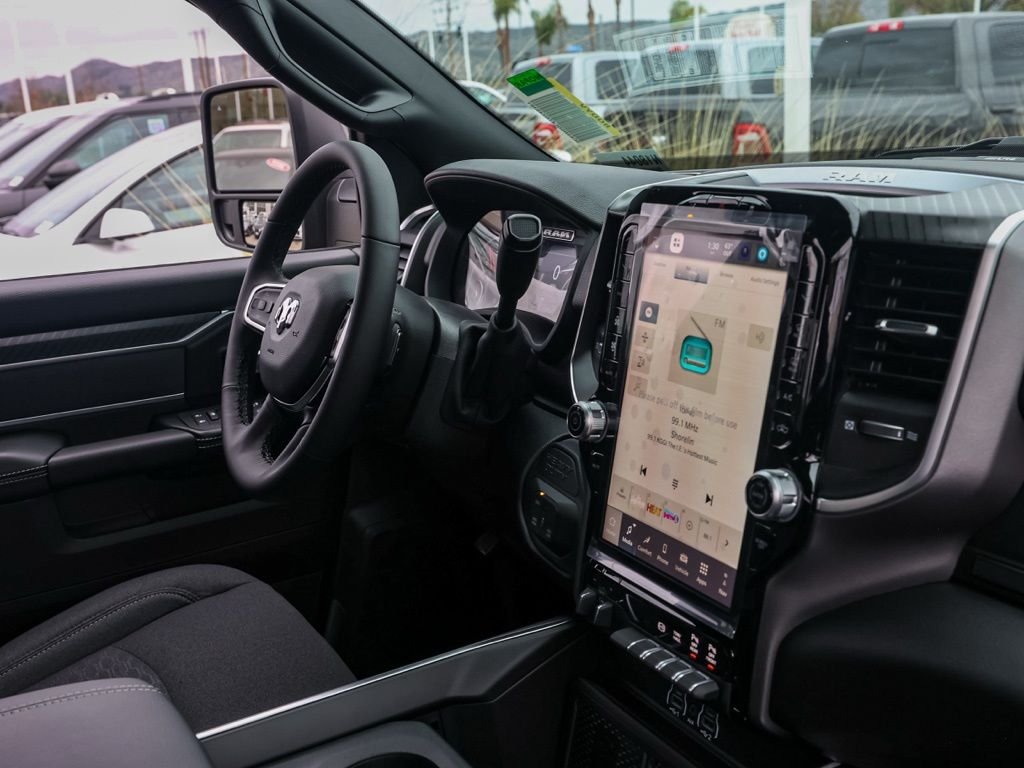 New 2026 Ceramic Gray Clear-Coat Exterior Paint RAM Big Horn Night Edition image 18