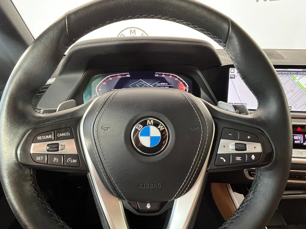 Used 2023 White BMW xDrive40i image 11