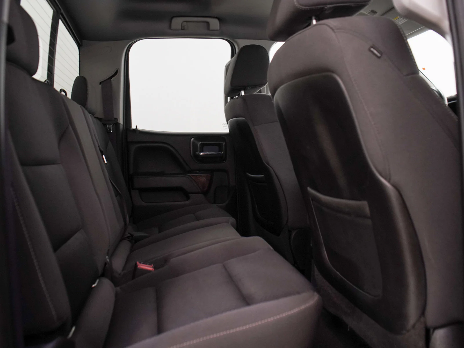 Used 2015 Iridium Metallic GMC 4WD Double Cab 143.5 SLE image 11