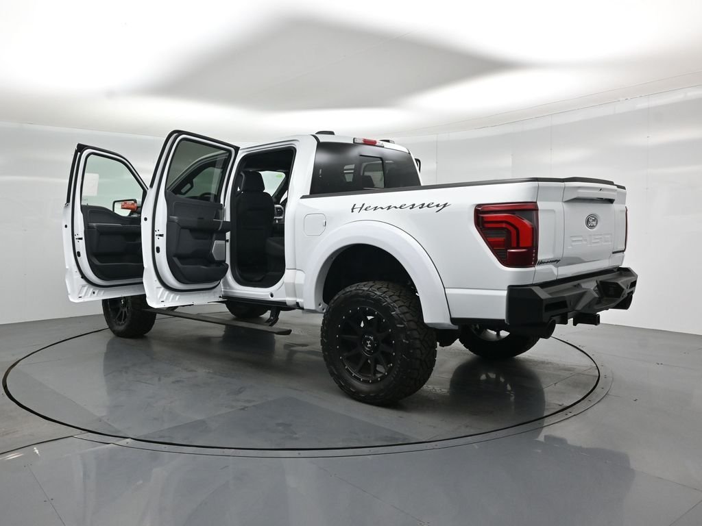 New 2025 Oxford White Ford Lariat image 36