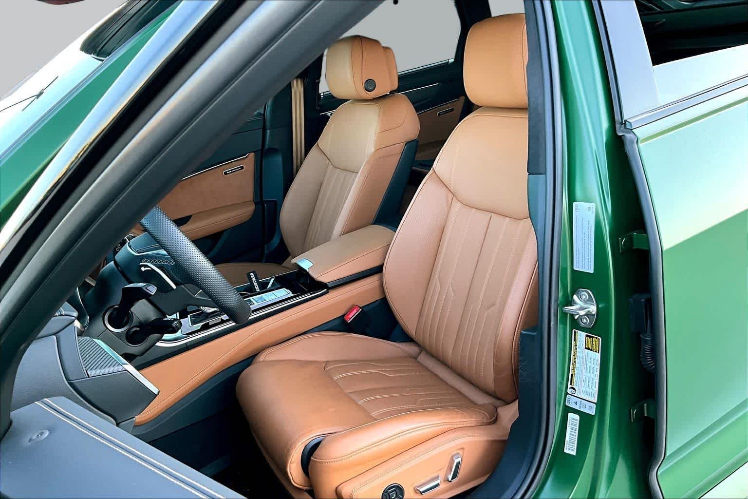 Pre-Owned 2024 Audi RS 6 Avant Performance