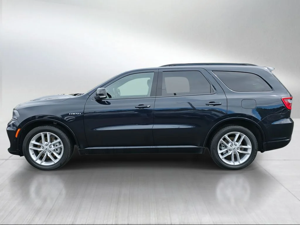 Used 2025 Night Moves Dodge R/T Plus image 7